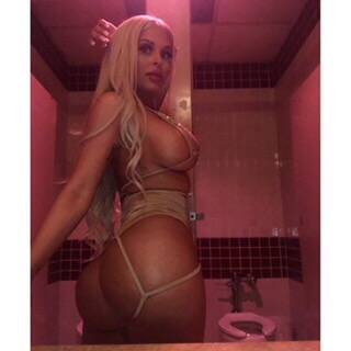 Demi - Independent Female Las Vegas Escort