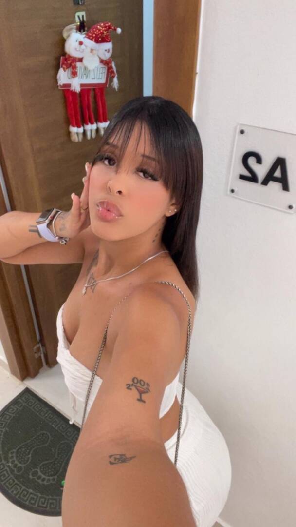 Ash - Independent Female Auburn Escort