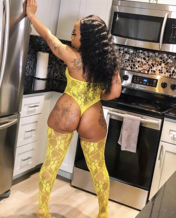 Rumi - Independent Female Houston Escort