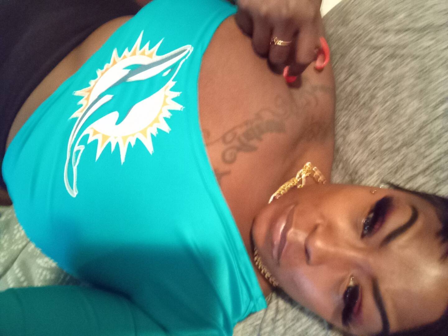 Dollface - Independent Female Chicago Escort