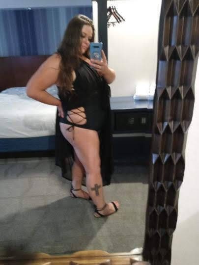 Thickness - Independent Female Seattle Escort