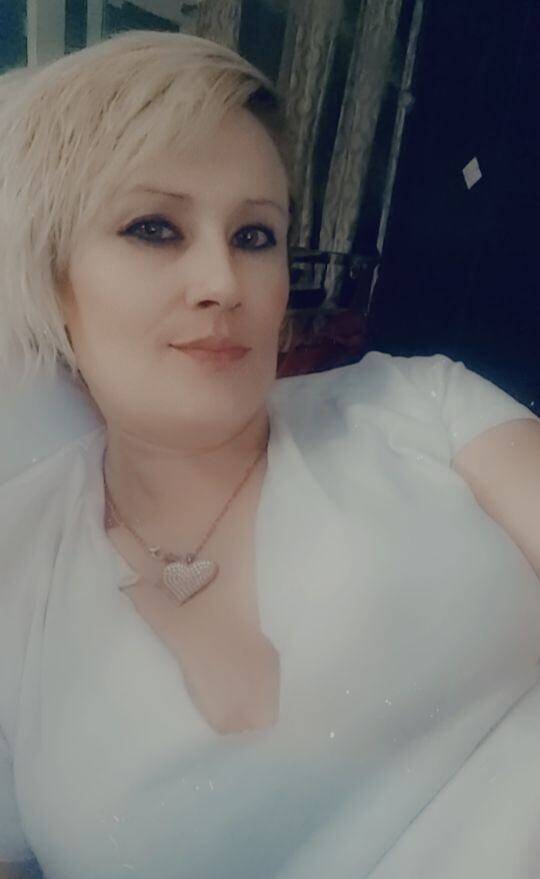 Roxxxi - Independent Female Chicago Escort