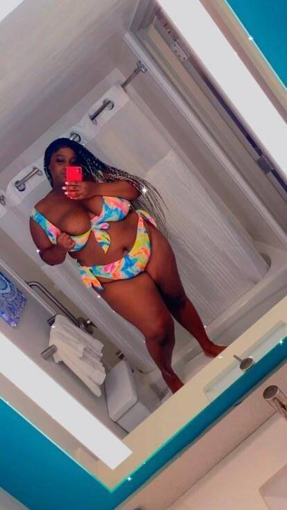 Lala - Independent Female Houston Escort