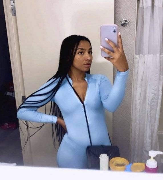 Rose - Independent Female Portland Escort