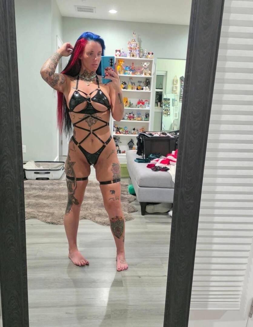 Creffy - Independent Female Modesto Escort