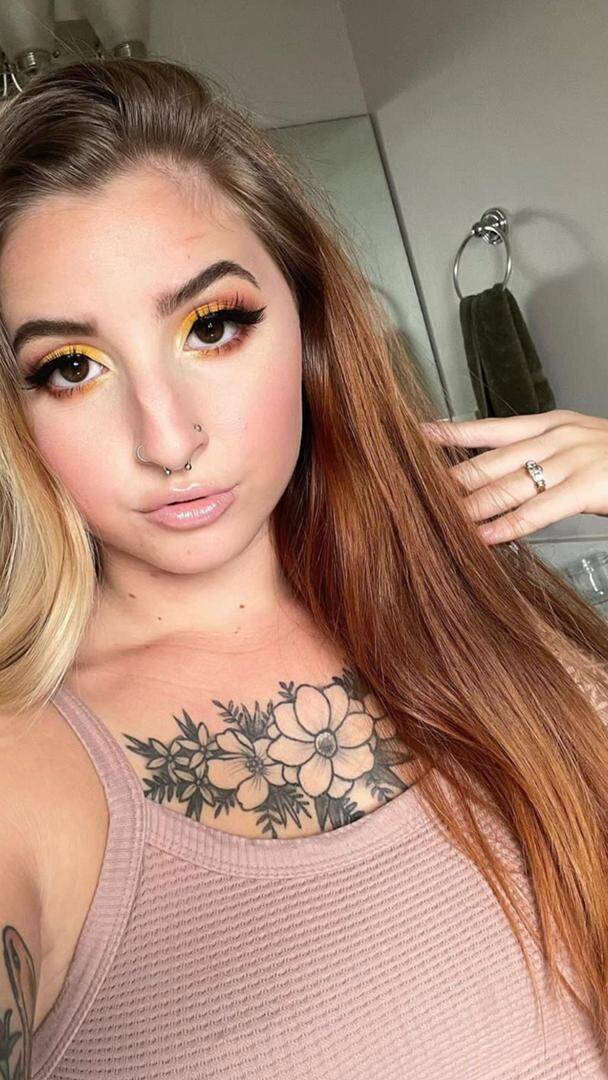 Robin Stacy - Independent Female New York Escort