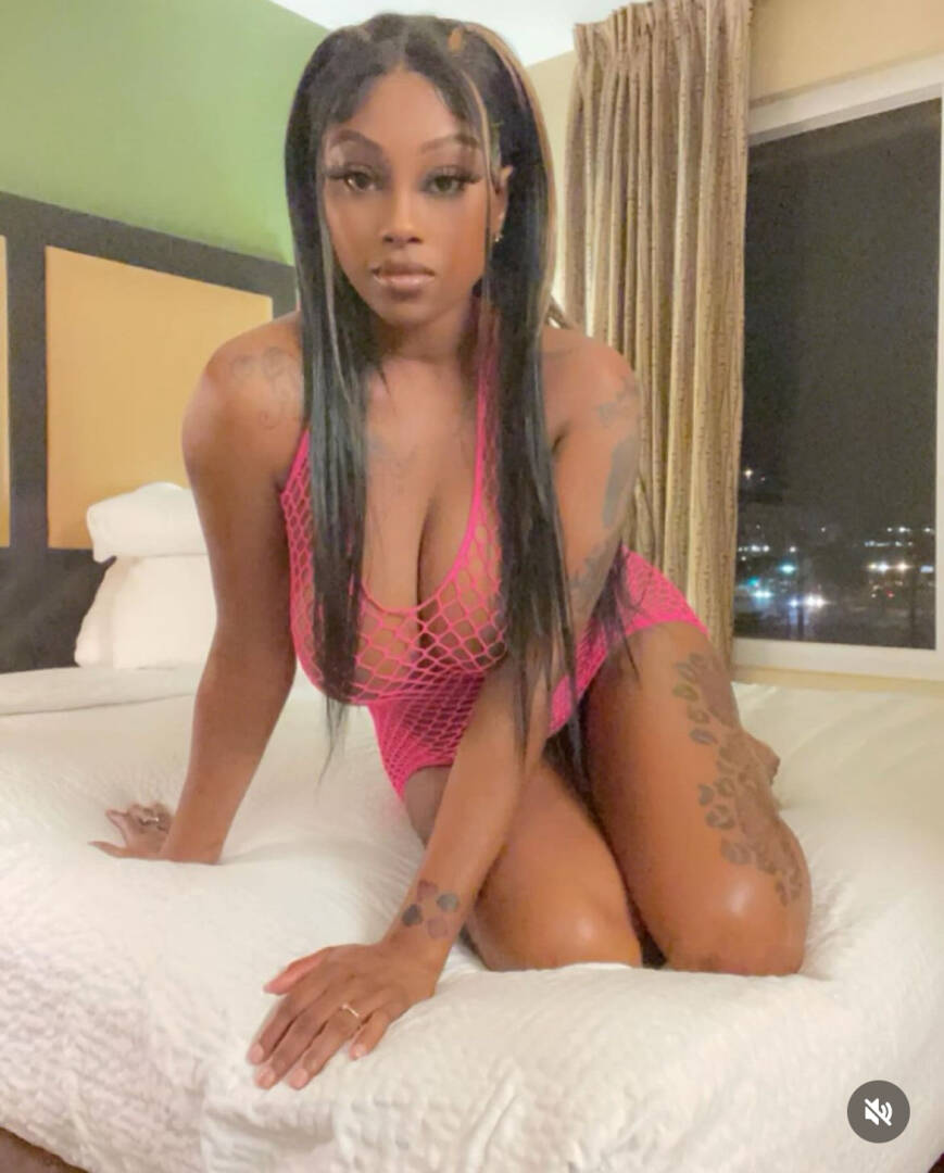 Crystal - Independent Female Las Vegas Escort