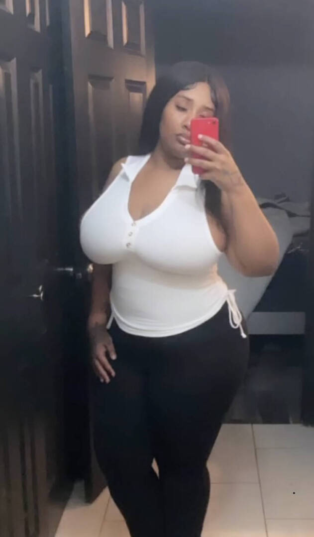 Kelsi - Independent Female Houston Escort