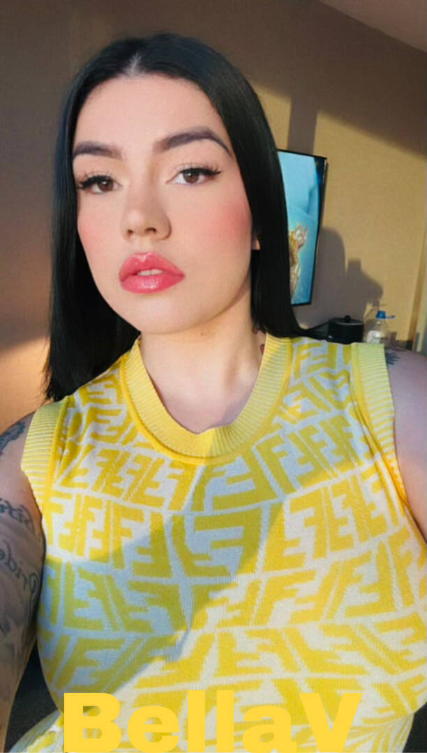 Bella - Independent Female Seattle Escort