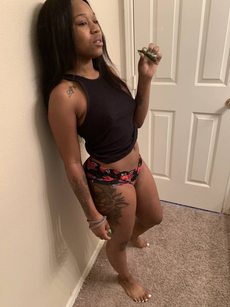 Ashley - Independent Female Baton Rouge Escort