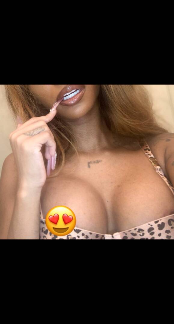 Jadej - Independent Female Chicago Escort