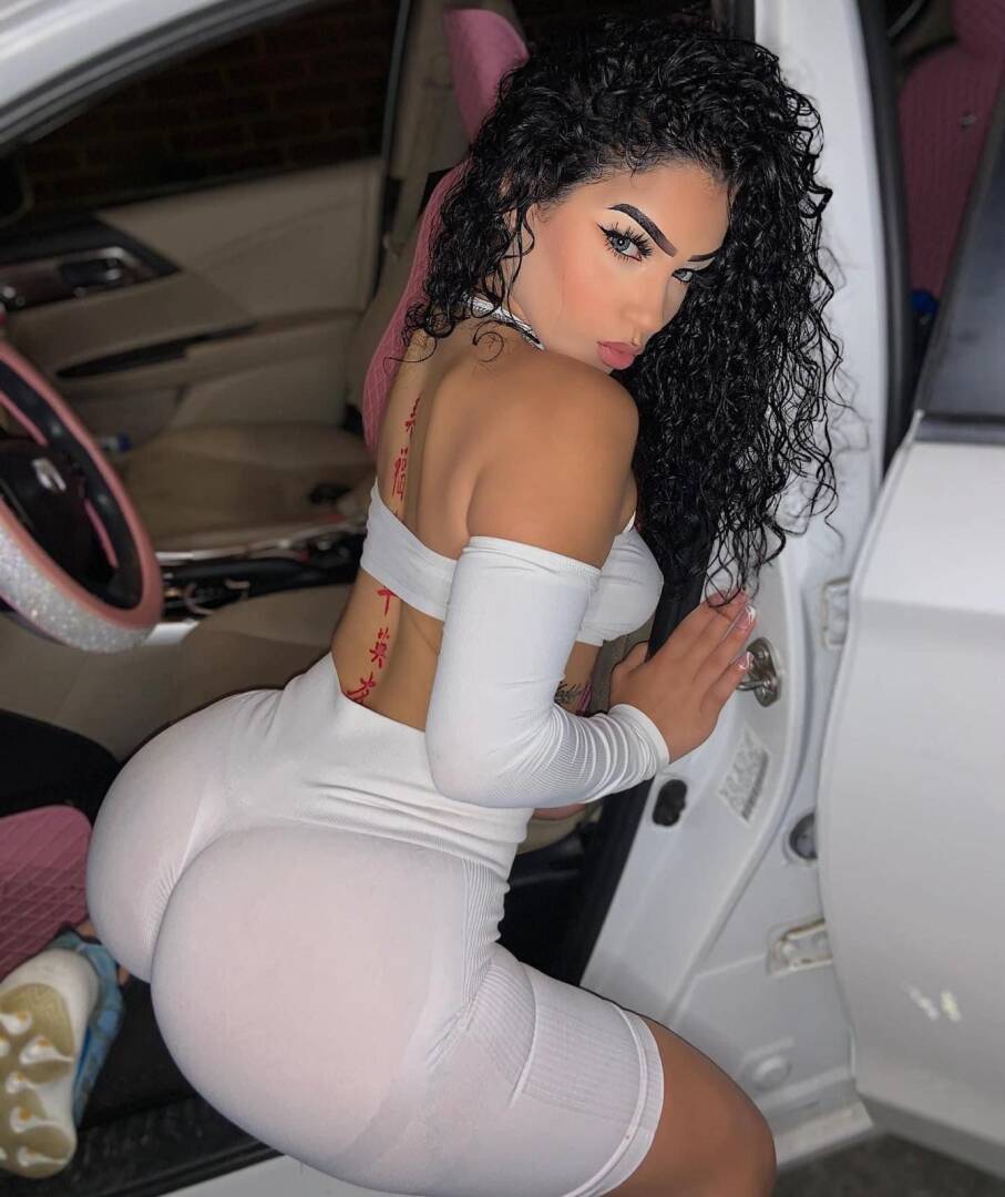 Alissa - Independent Female Boston Escort