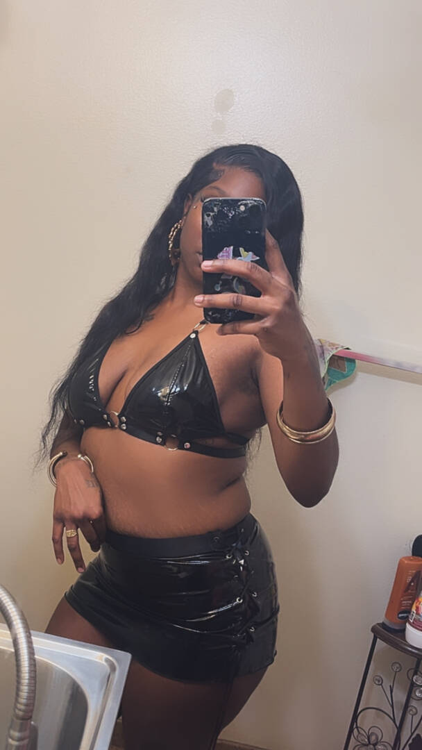 Cookie - Independent Female San Diego Escort