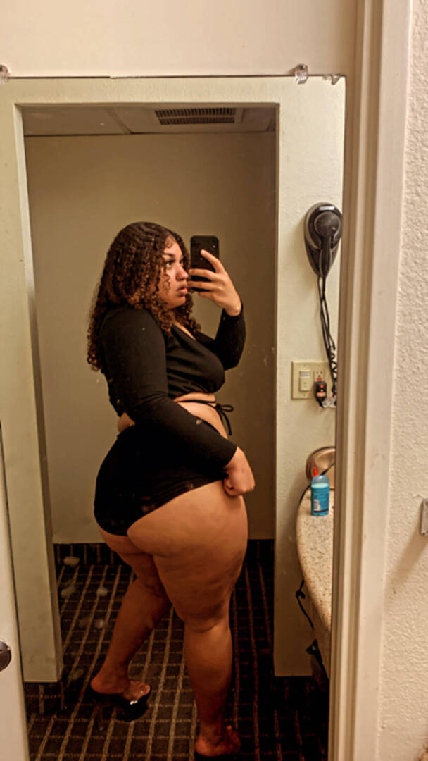 Sexy Danise - Independent Female Seattle Escort