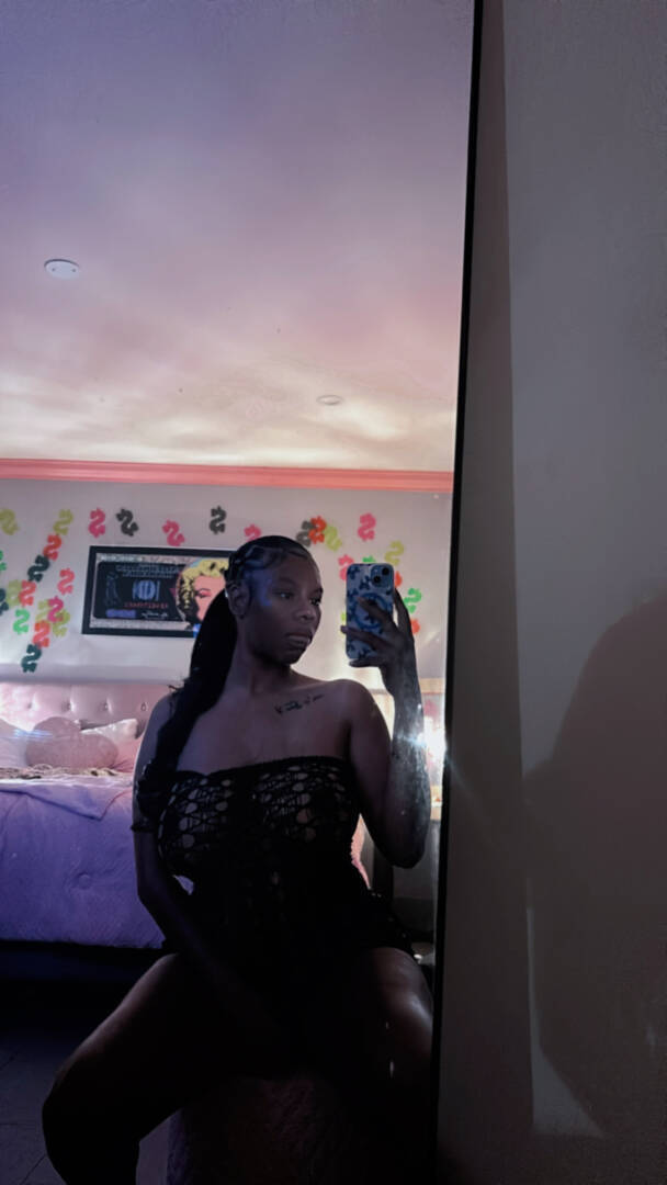 Cartier - Independent Female Tacoma Escort