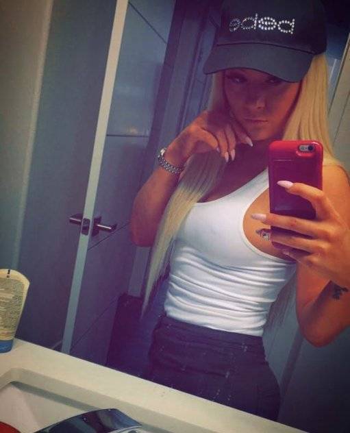 Kami - Independent Female Chicago Escort