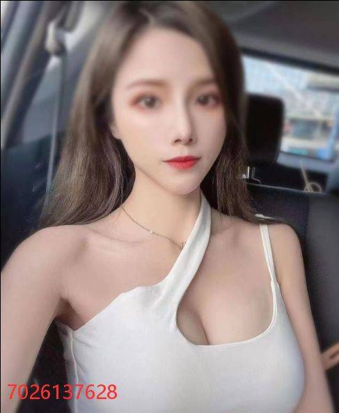 Cherry - Independent Female Las Vegas Escort