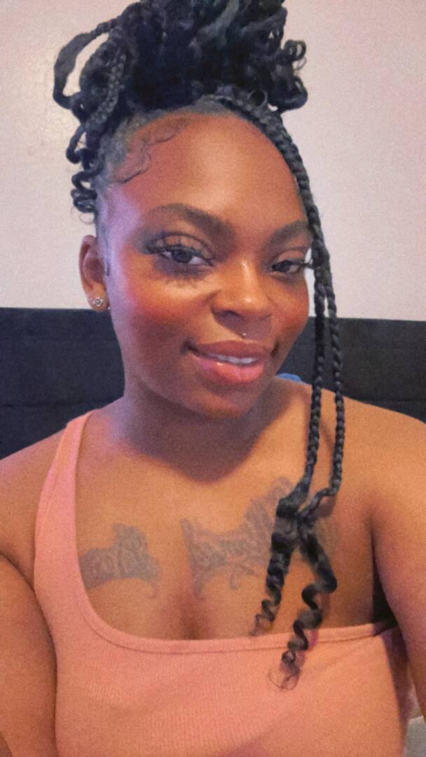 Creme - Independent Female San Antonio Escort