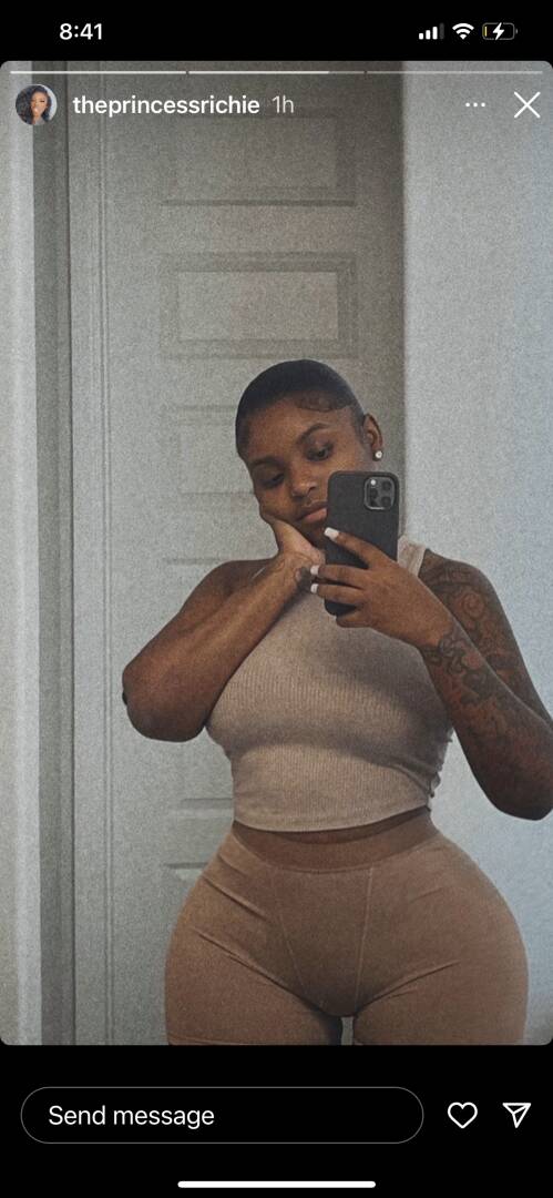 Kitty - Independent Female Houston Escort