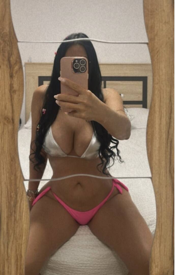 Yuris - Independent Female Boston Escort