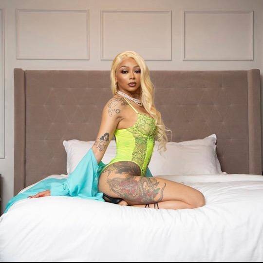 Lexi Flex - Independent Female Kansas City Escort