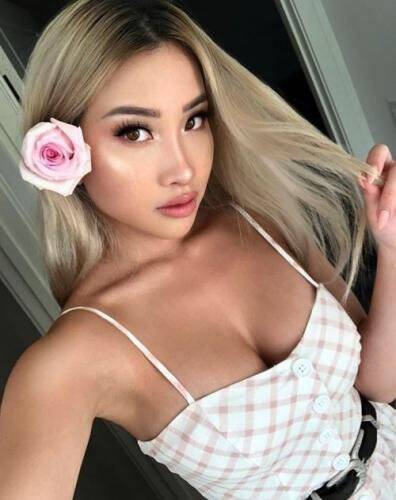 Pretty Face - Independent Female Oakland Escort