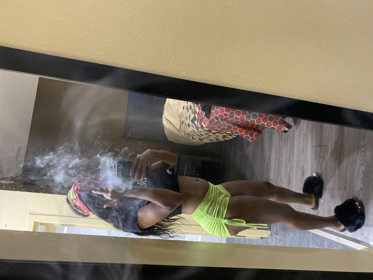 Strawberry - Independent Female New Orleans Escort