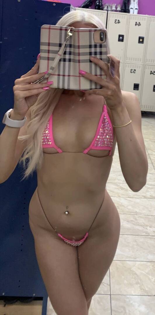 Dior - Independent Female Memphis Escort