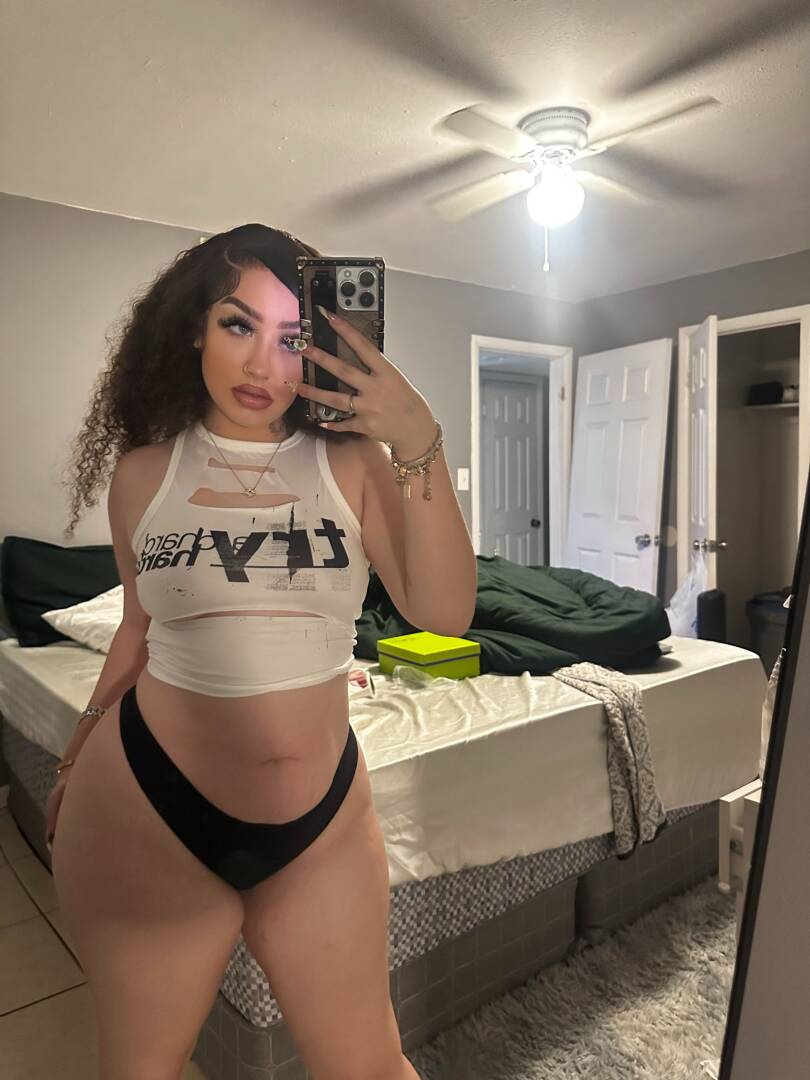 Crystal - Independent Female Duluth Escort