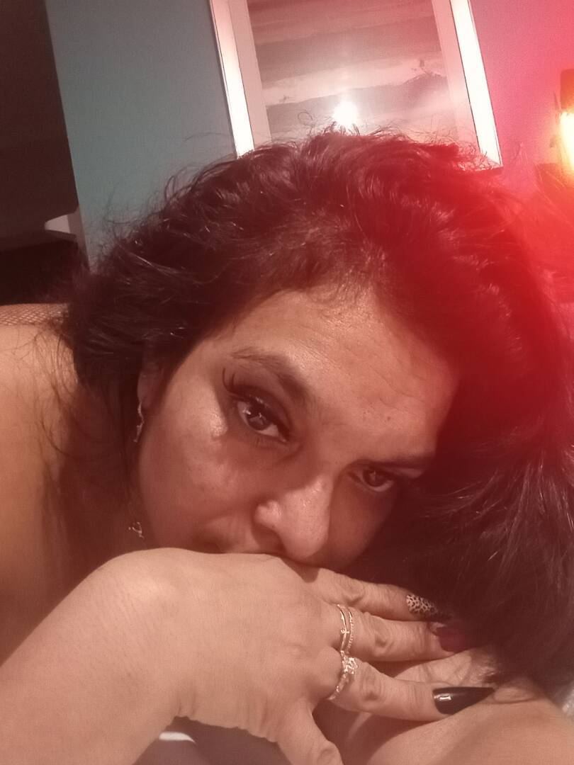 Plezzure - Independent Female Houston Escort