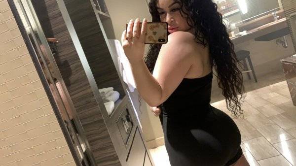 Layla - Independent Female Washington D.C. Escort