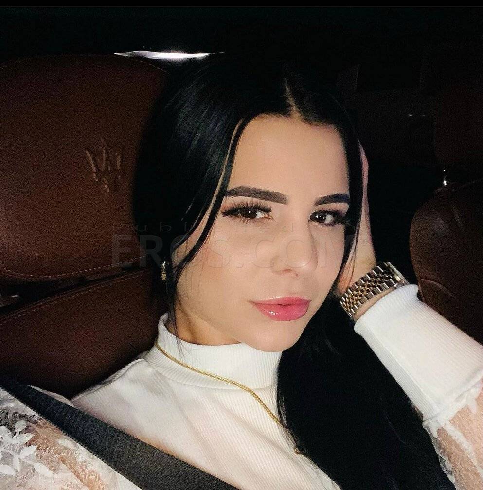 Angie - Independent Female Miami Escort