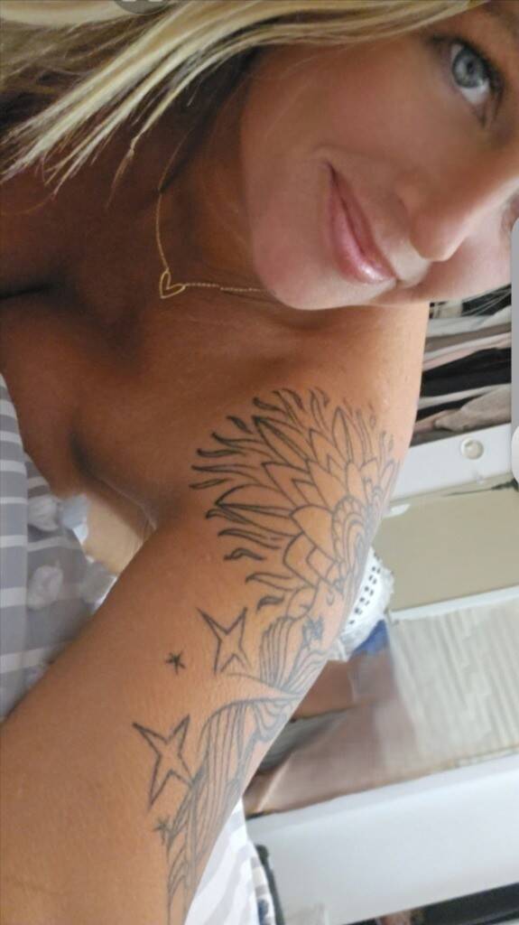 Melanie - Independent Female Phoenix Escort