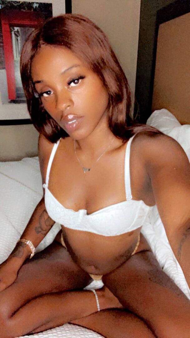 Reina - Independent Female New Orleans Escort