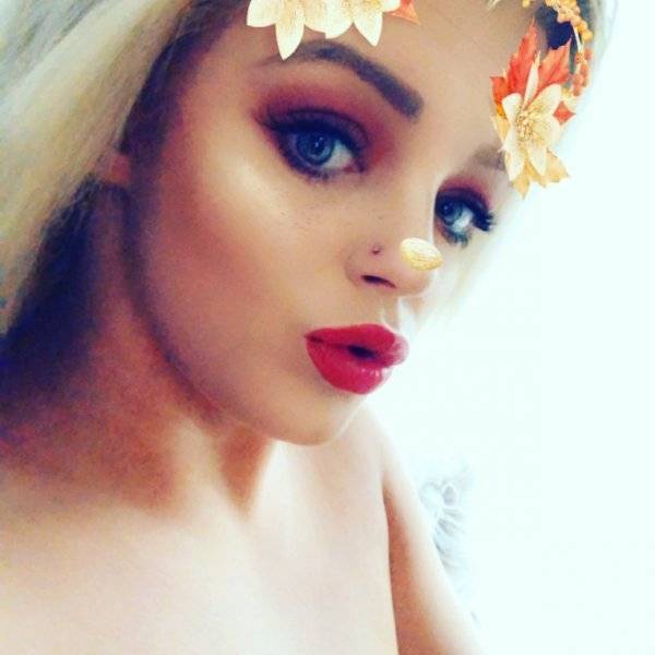 Betty - Independent Female Charlotte Escort