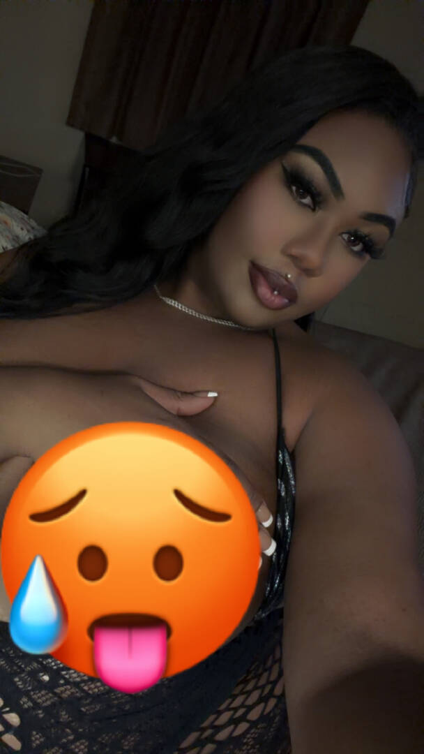 Stella - Independent Female Portland Escort