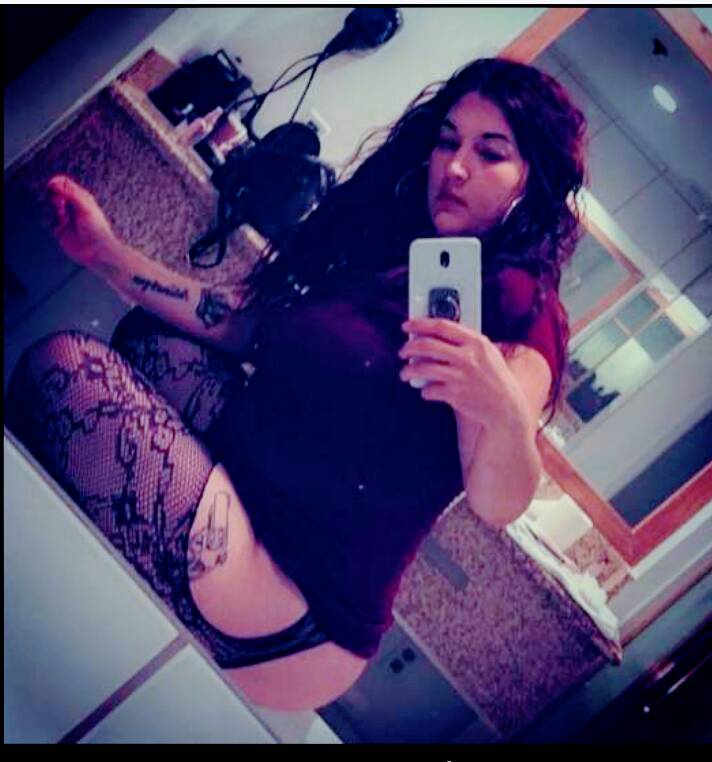 Nicky - Independent Female Bakersfield Escort