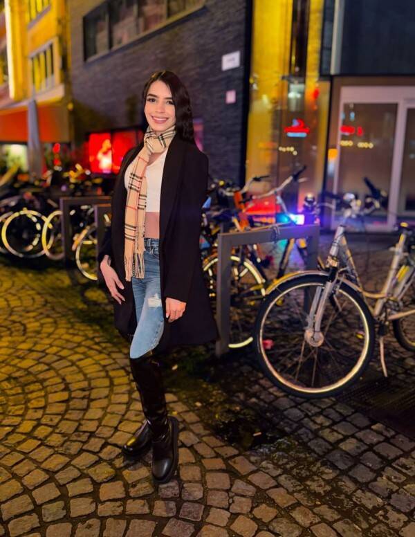 Miranda - Independent Female Annapolis Escort