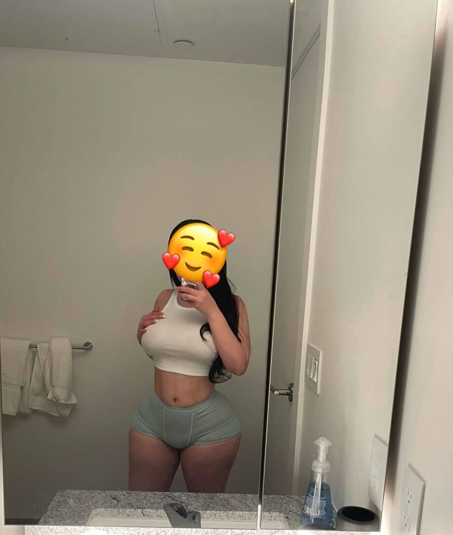 keirie - Independent Female Birmingham Escort