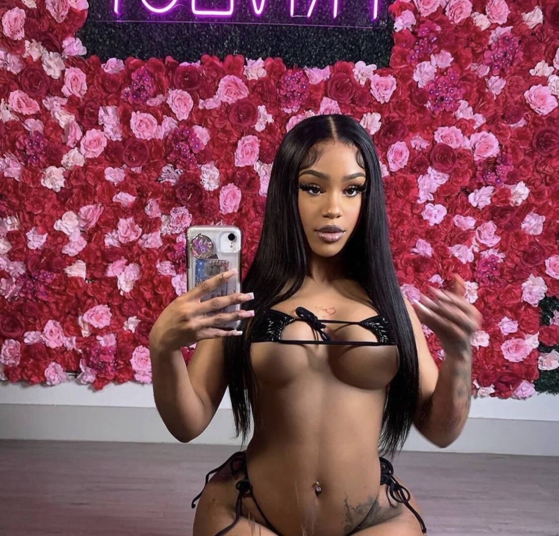 Aaliyah - Independent Female Chicago Escort