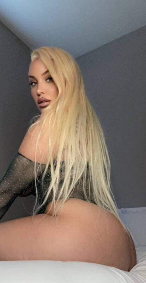 Ashleigh - Independent Female Scottsdale Escort